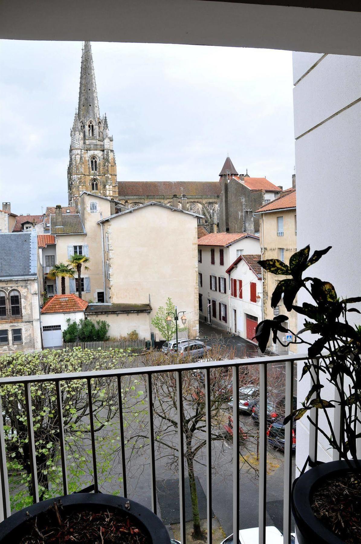 Temporesidence Cathedrale Bayonne Eksteriør billede